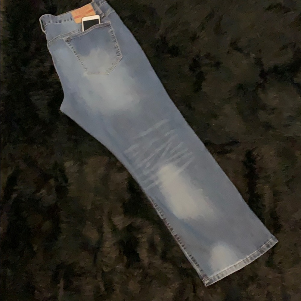 SOLD IZOD Men’s 40 x 32 Relaxed Fit Jeans - Picture 8 of 8